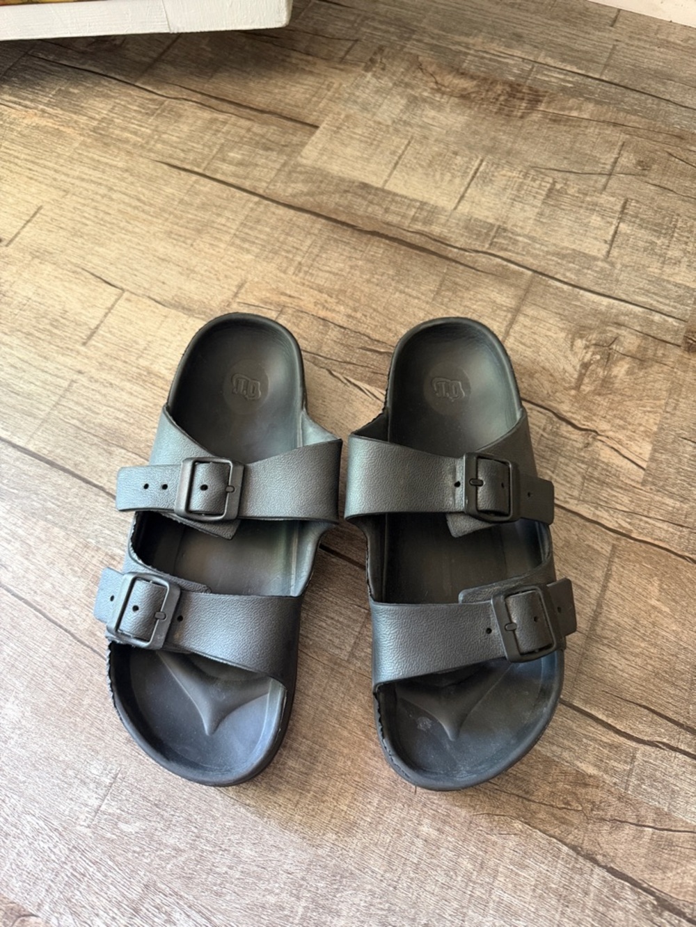 Men's Black Double-Buckle Slide Sandals